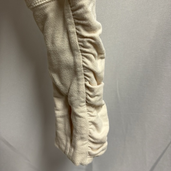 Lululemon Don't Hurry Be Happy Cowl Neck Pullover Sweatshirt Polar Cream Size 4 - Picture 6 of 9